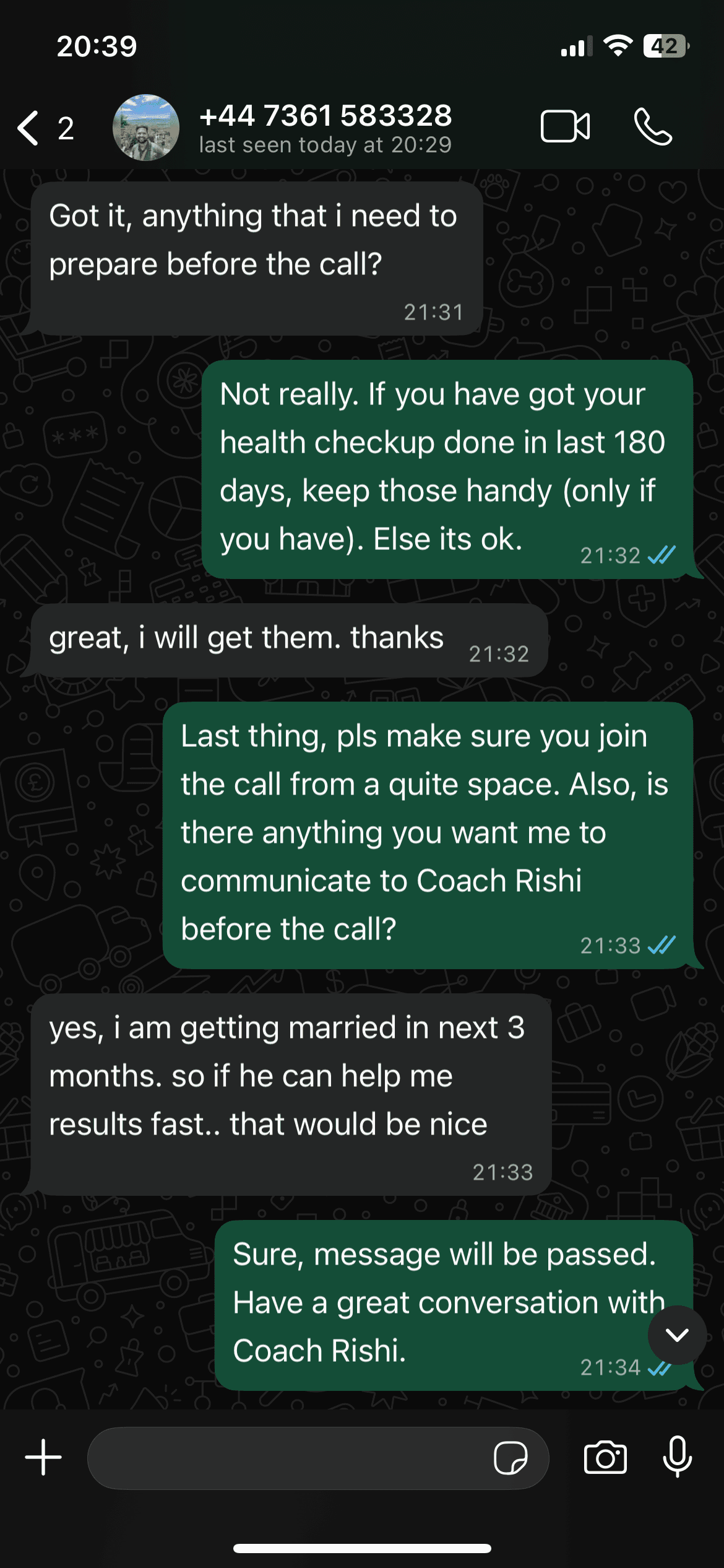 Superreply WhatsApp agent prepping a lead before their booked call